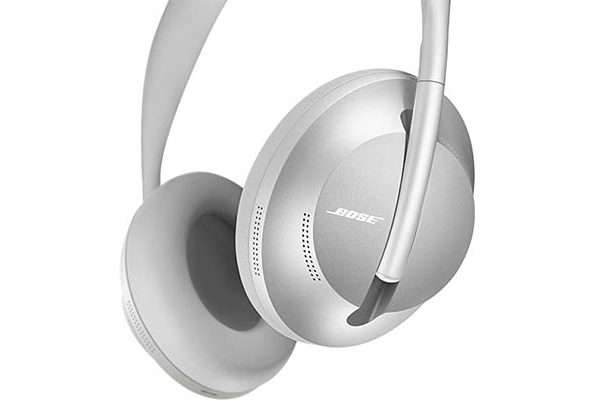 How Do You Turn off Bose 700 Headphones?
